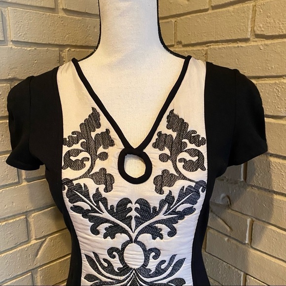 Yoana Baraschi Bodycon Stretch Embroidered  Silk Cocktail Dress Black Sz XS - Picture 2 of 11